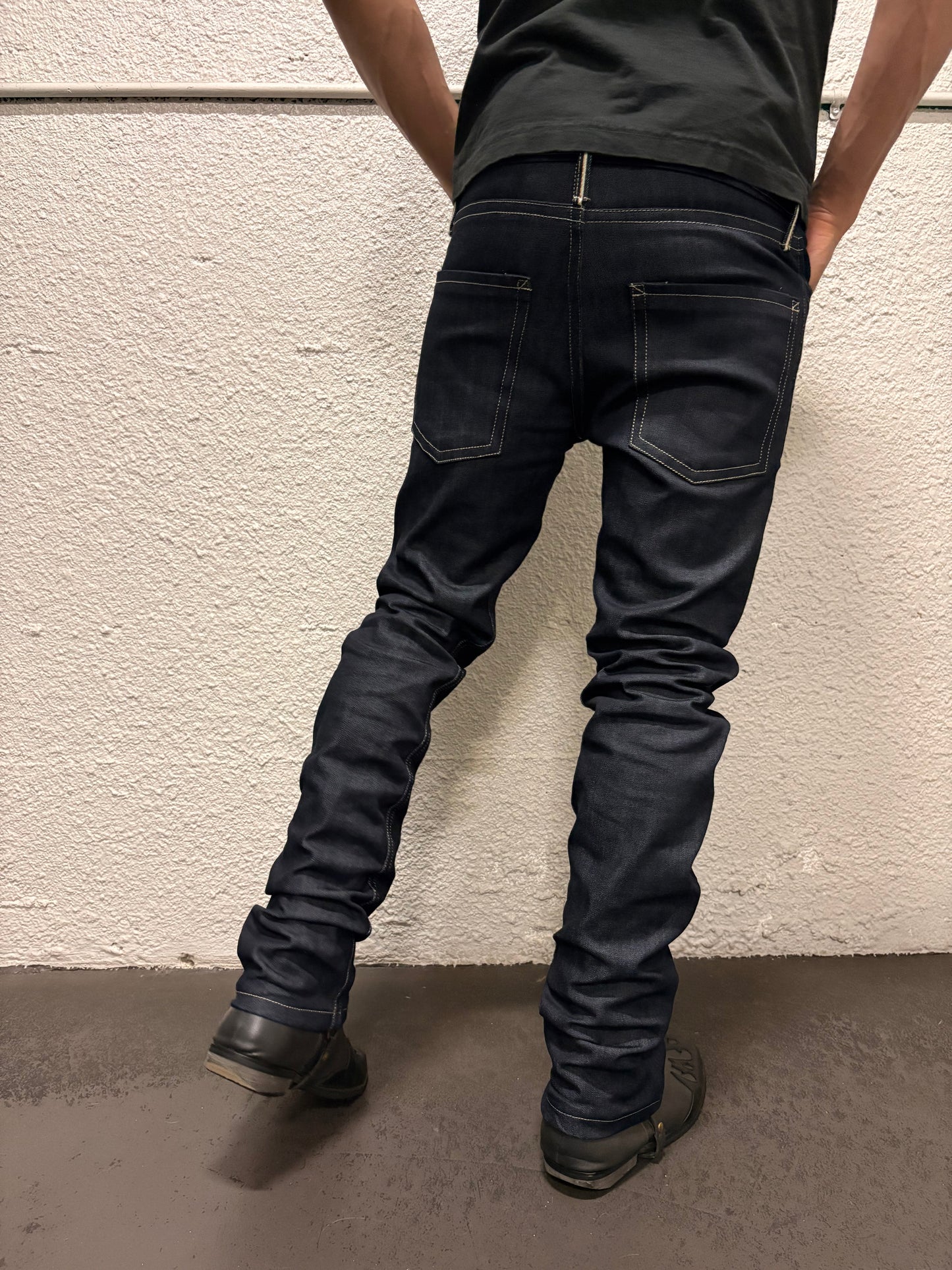 ‘GIRLFRIEND JEANS’ LOWRISE DENIM