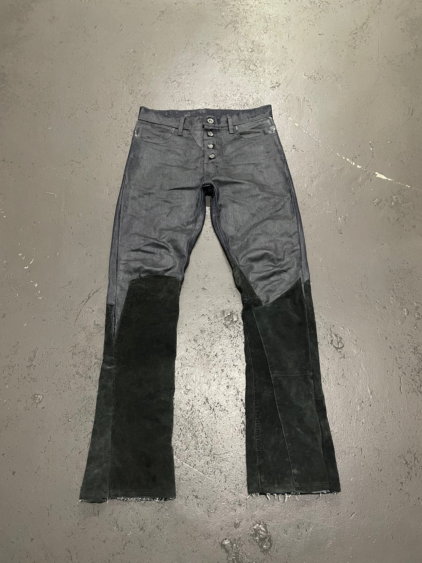 ‘ORION’ CUT DENIM