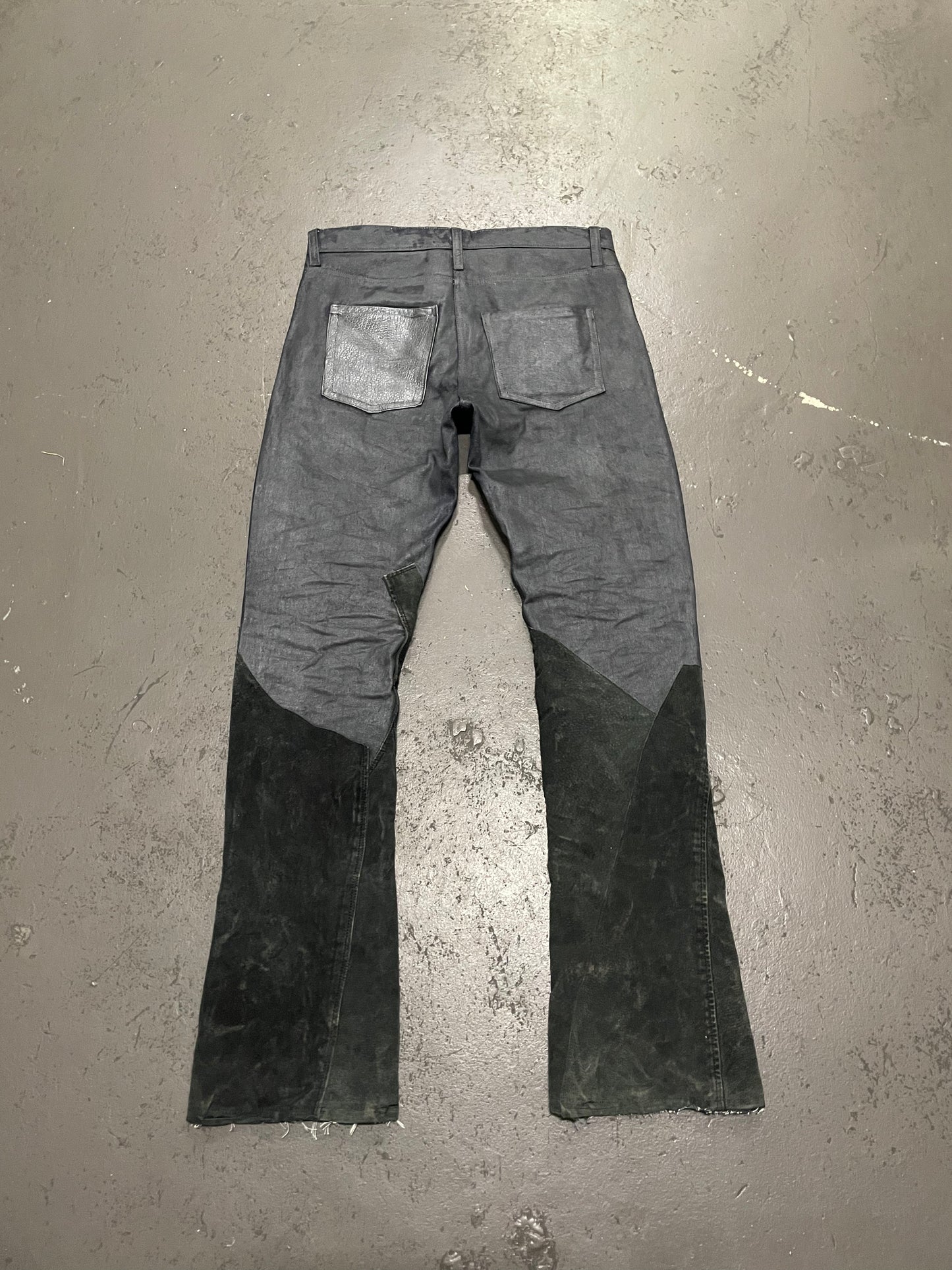 ‘ORION’ CUT DENIM