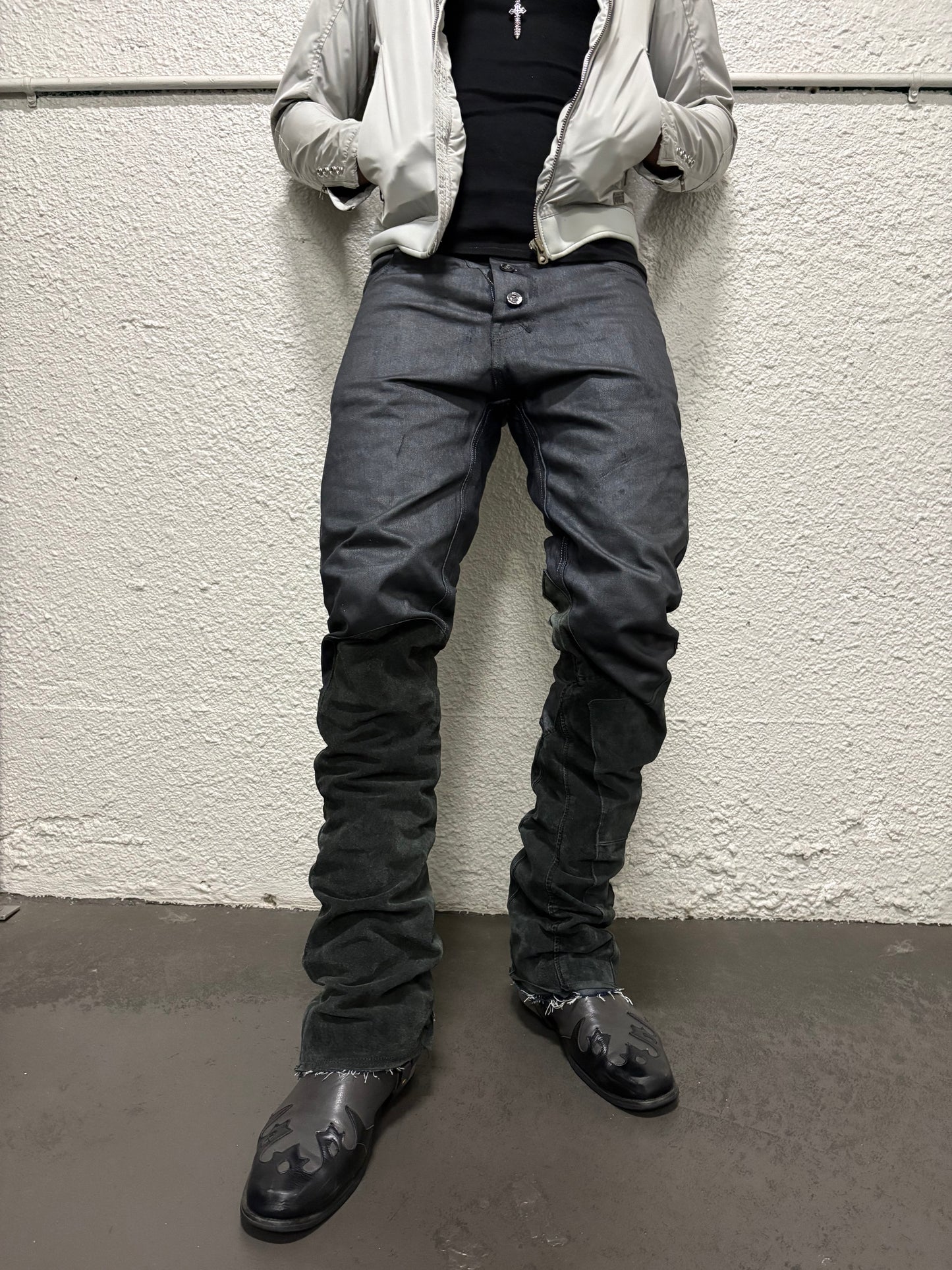 ‘ORION’ CUT DENIM