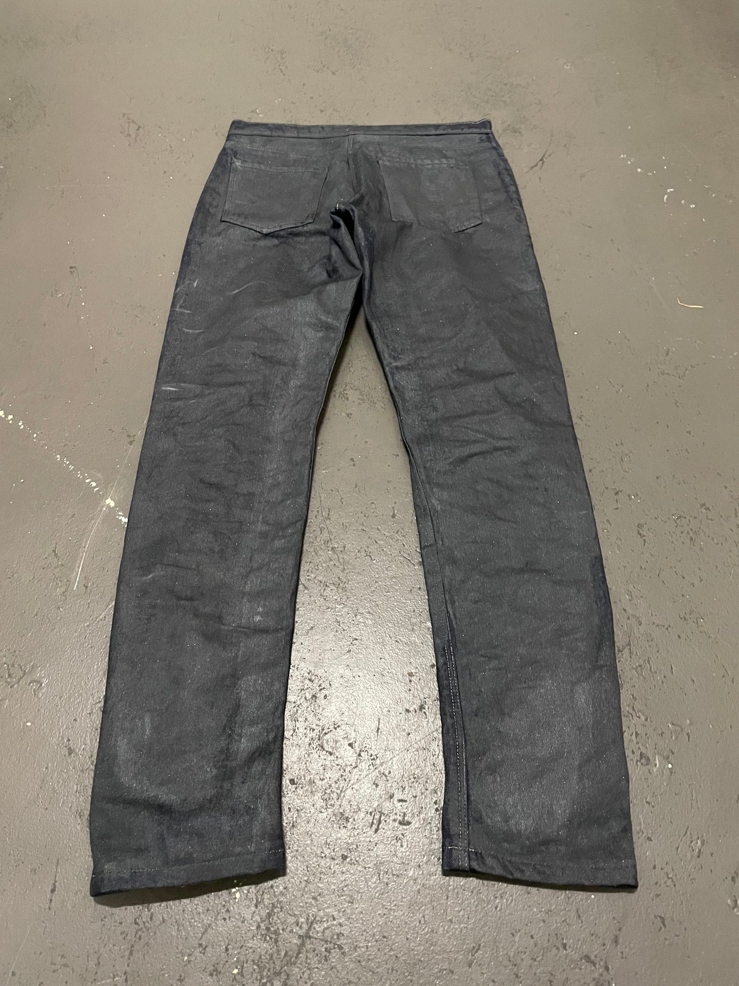 ‘NOAH’ CUT DENIM